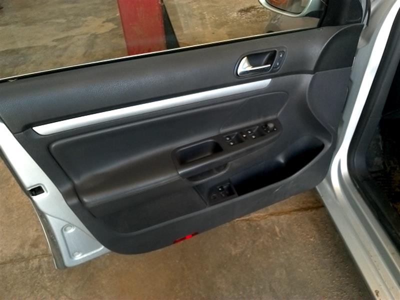 Volkswagen Jetta Front Seat | Used Car Parts